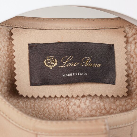 Loro Piana Ecru Lambskin Cropped Shearling Jacket - Picture 10 of 12